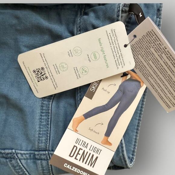 Calzedonia Skinny Fit Ultra Light Denim Jeggings Medium M NWT - Picture 5 of 8
